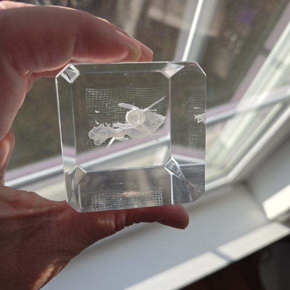 3D Laser Etched Glass Paperweight Cube Art Angel Baby & Stork Crystal Beautiful - Picture 6 of 13